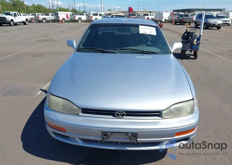 1994 Toyota Camry Le z USA, uszkodzony, nr VIN JT2SK12E4R0206638